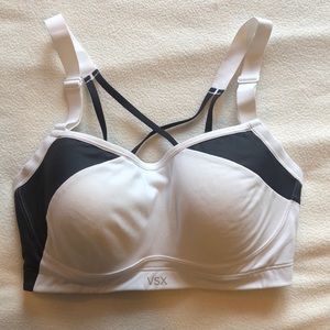 32DD victora sport sports bra